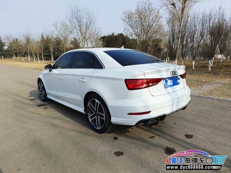 18年奥迪A3轿车抵押车出售