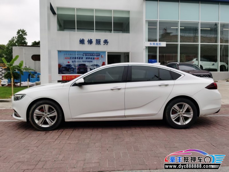 18年别克君威轿车抵押车出售