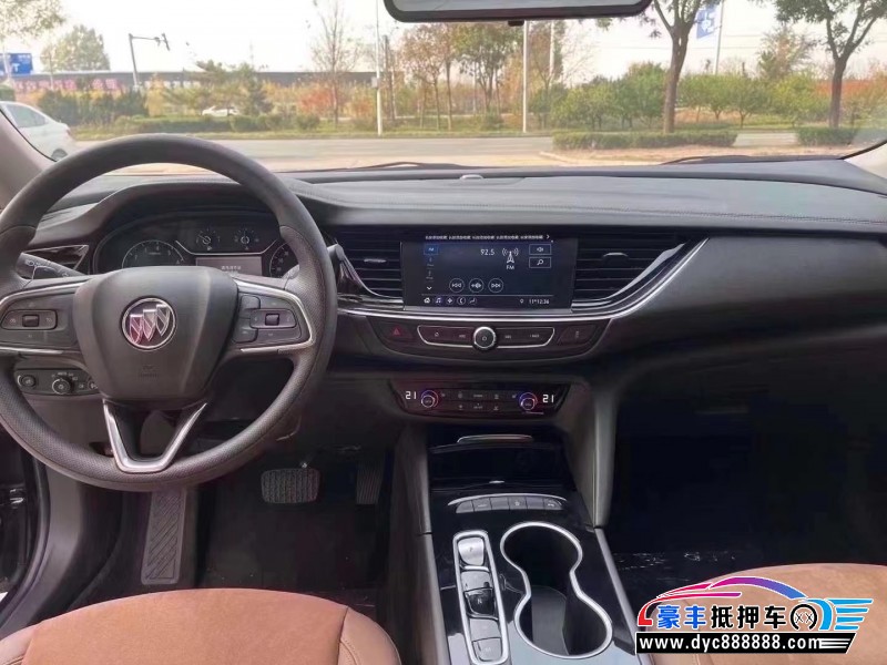 22年别克君威轿车抵押车出售