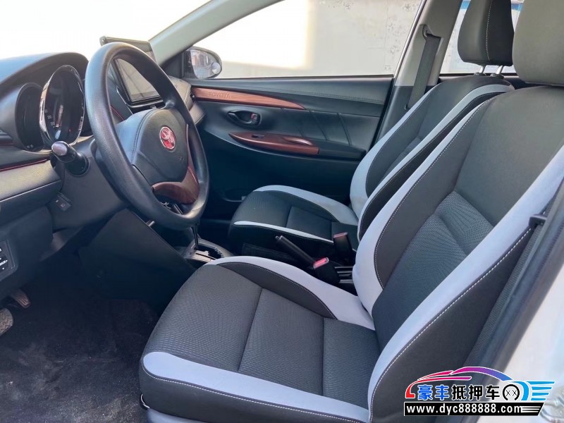 20年丰田YARiS L 致炫轿车抵押车出售