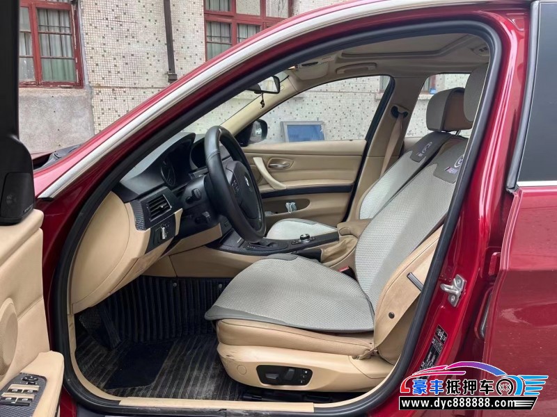 11年宝马3系轿车抵押车出售