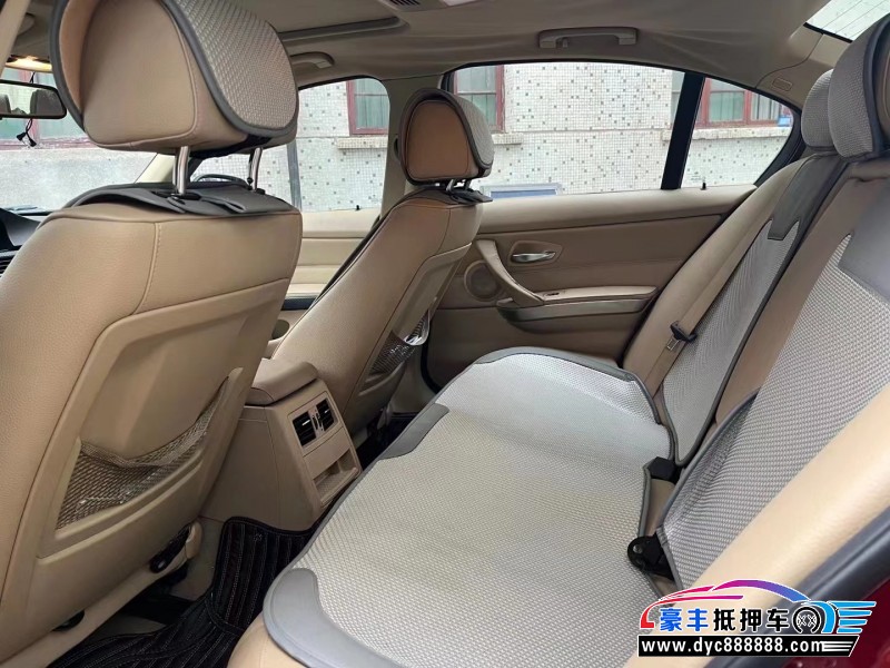 11年宝马3系轿车抵押车出售