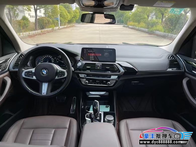 18年宝马X3SUV抵押车出售