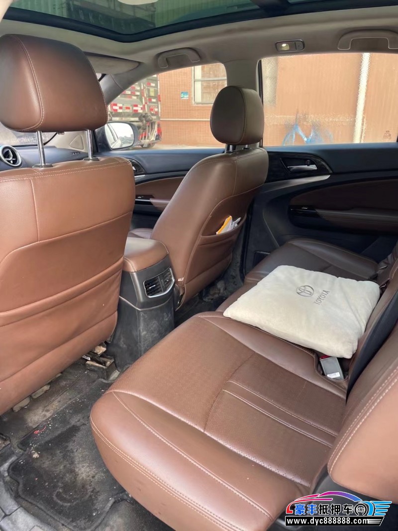 16年比亚迪S7轿车抵押车出售