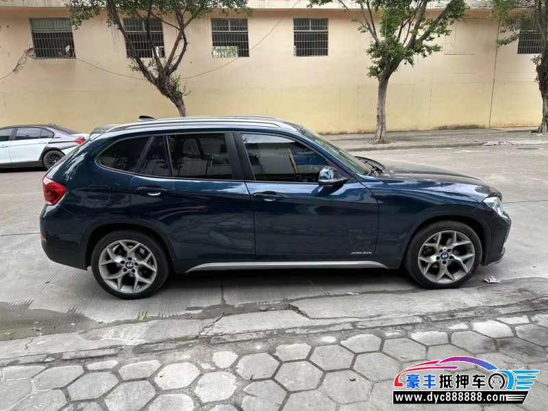 15年宝马X1轿车抵押车出售