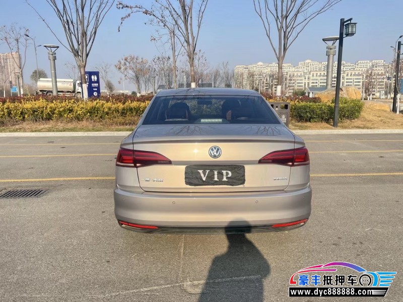 20年大众宝来轿车抵押车出售