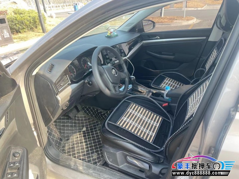 20年大众宝来轿车抵押车出售