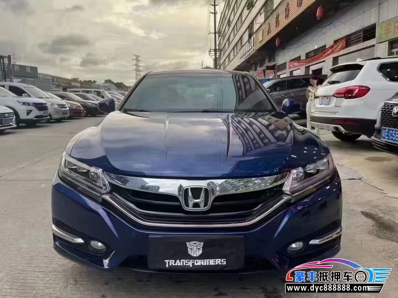 17年本田思铂睿轿车抵押车出售