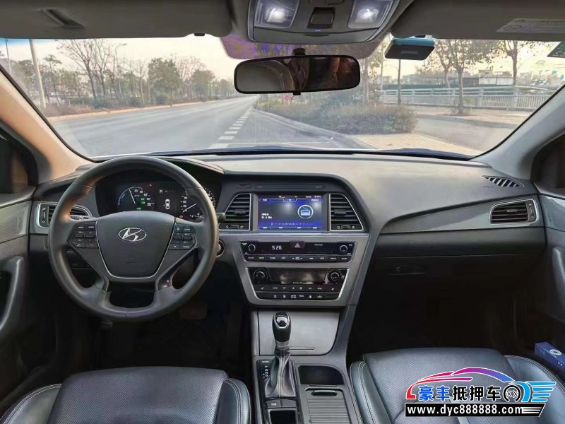 18年现代索纳塔九轿车抵押车出售