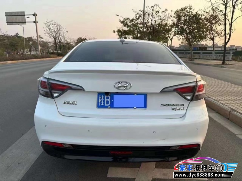 18年现代索纳塔九轿车抵押车出售