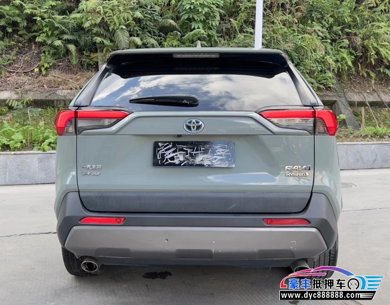 20年丰田RAV4轿车抵押车出售