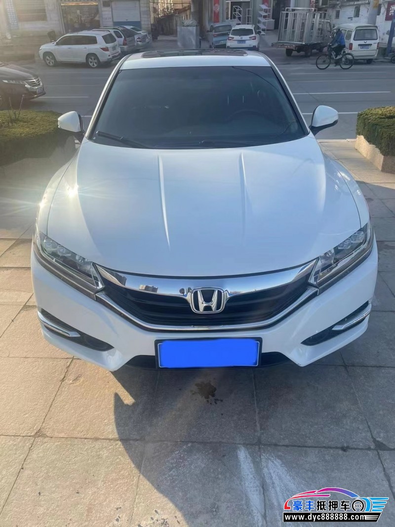 17年本田思铂睿轿车抵押车出售