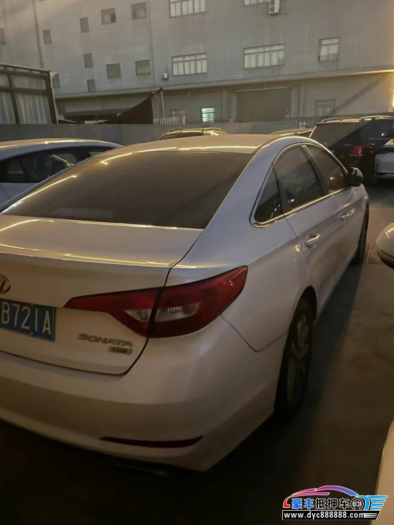 16年现代索纳塔九轿车抵押车出售