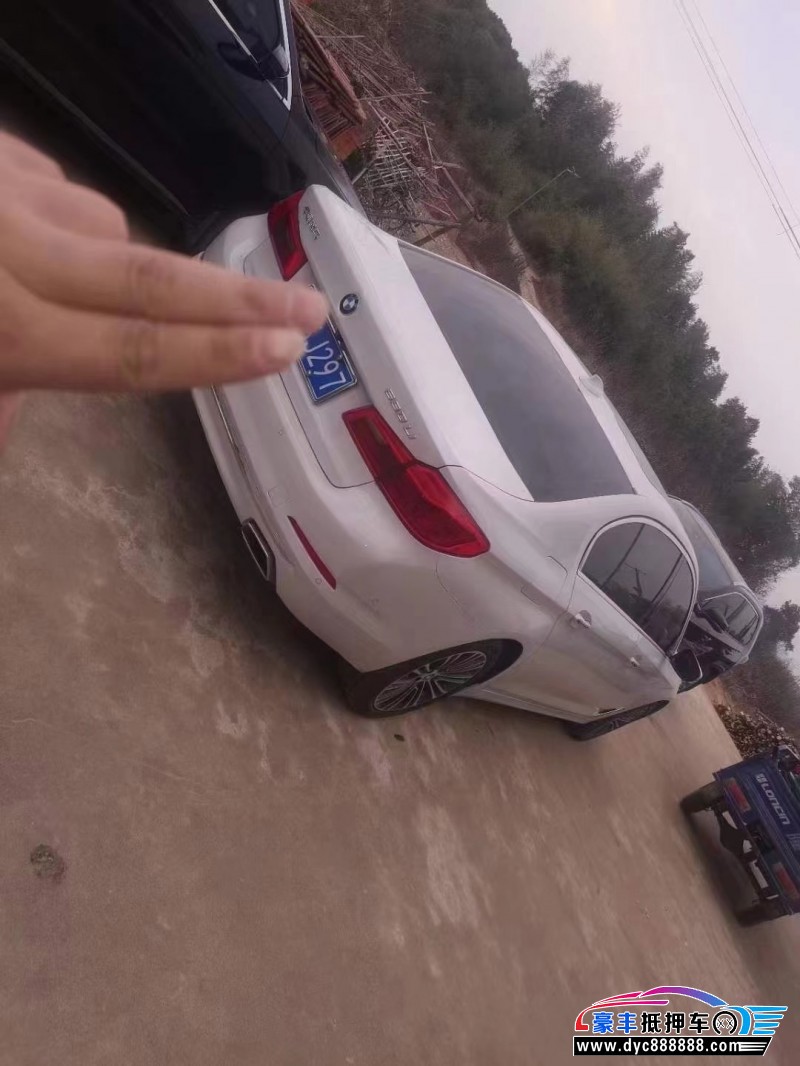 18年宝马5系轿车抵押车出售