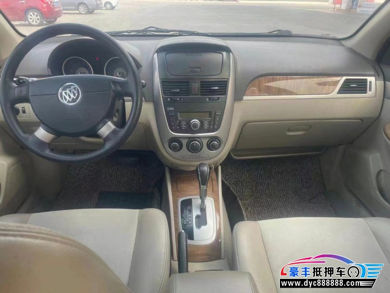 16年别克凯越轿车抵押车出售