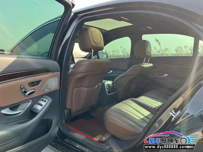 20年奔驰S轿车抵押车出售