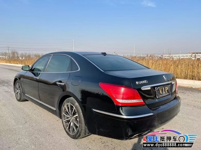 13年现代雅克仕轿车抵押车出售