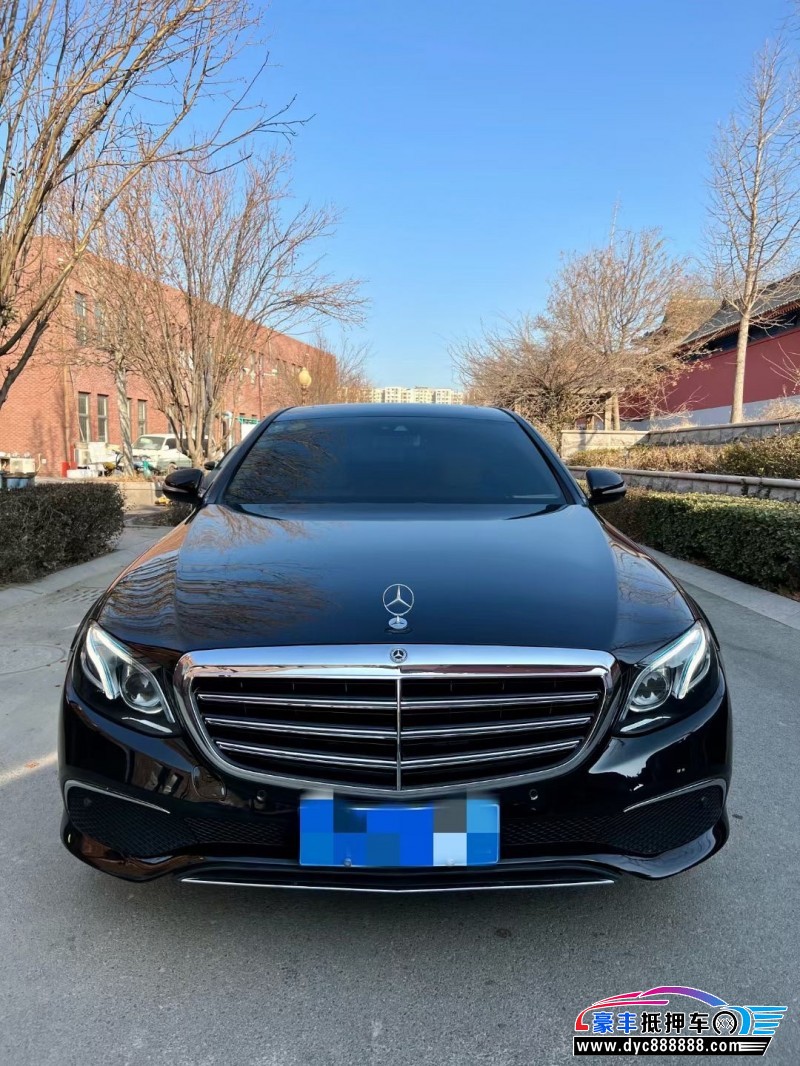 17年奔驰E轿车抵押车出售