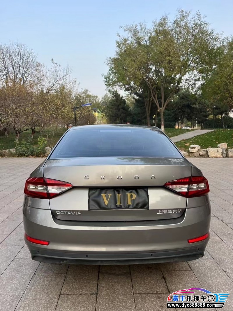 18年斯柯达明锐轿车抵押车出售