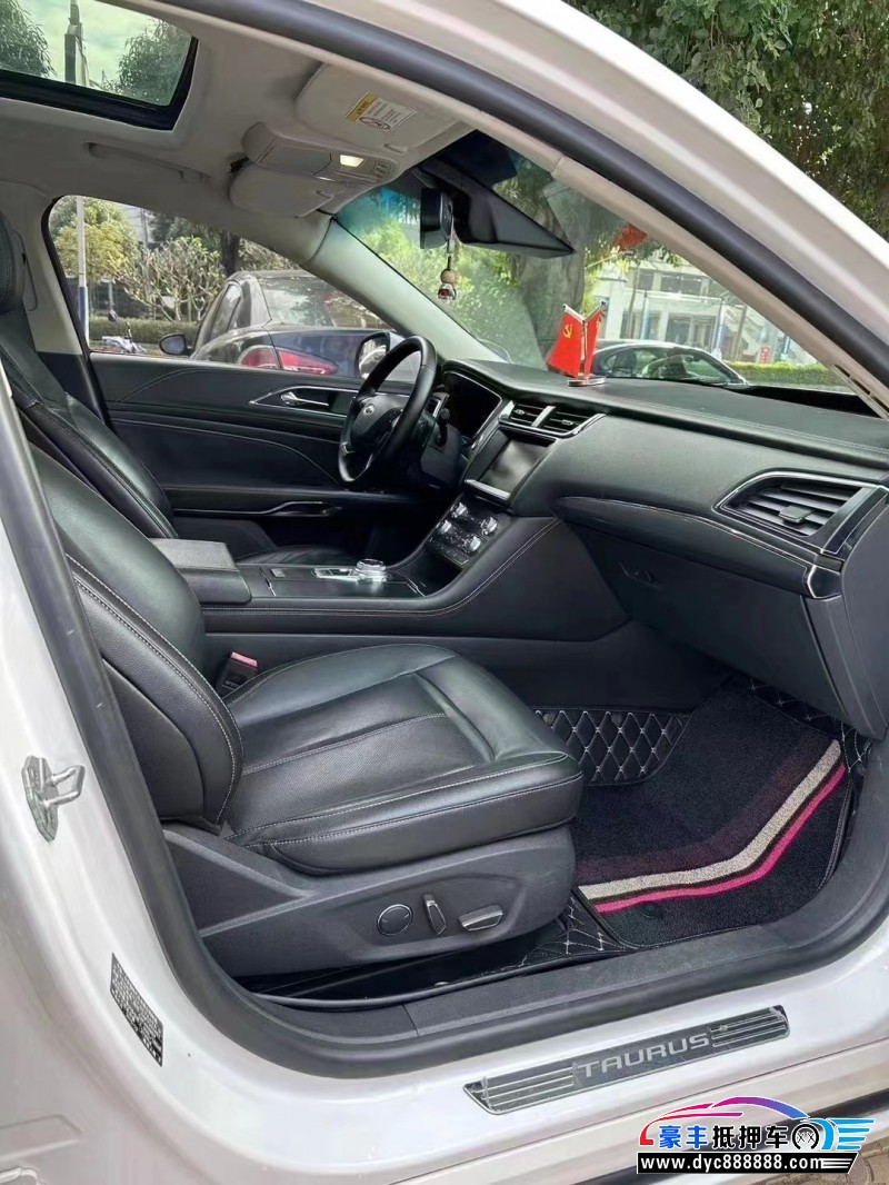 16年福特金牛座轿车抵押车出售