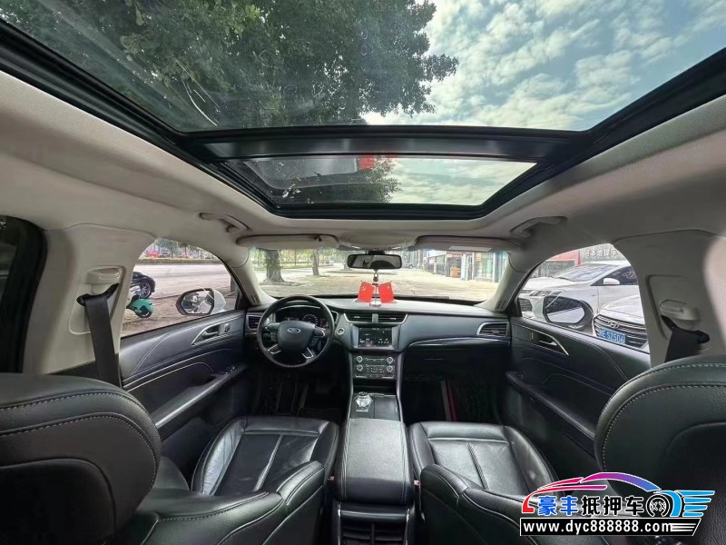 16年福特金牛座轿车抵押车出售