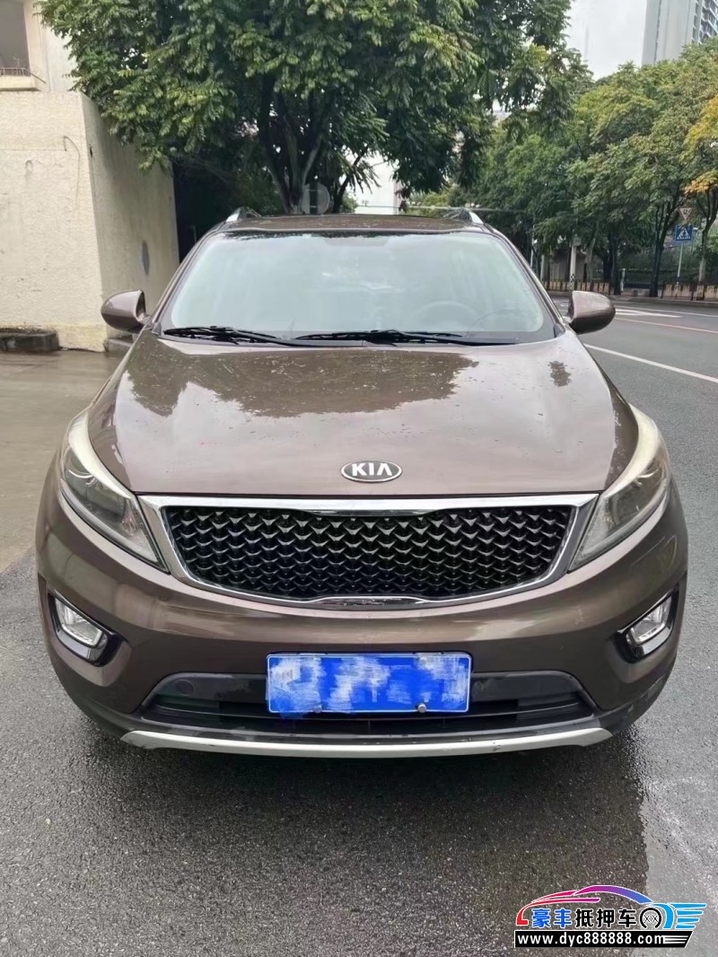 16年起亚智跑轿车抵押车出售