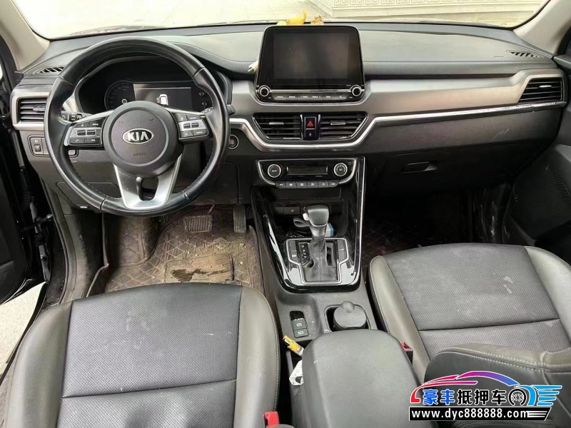 19年起亚智跑轿车抵押车出售