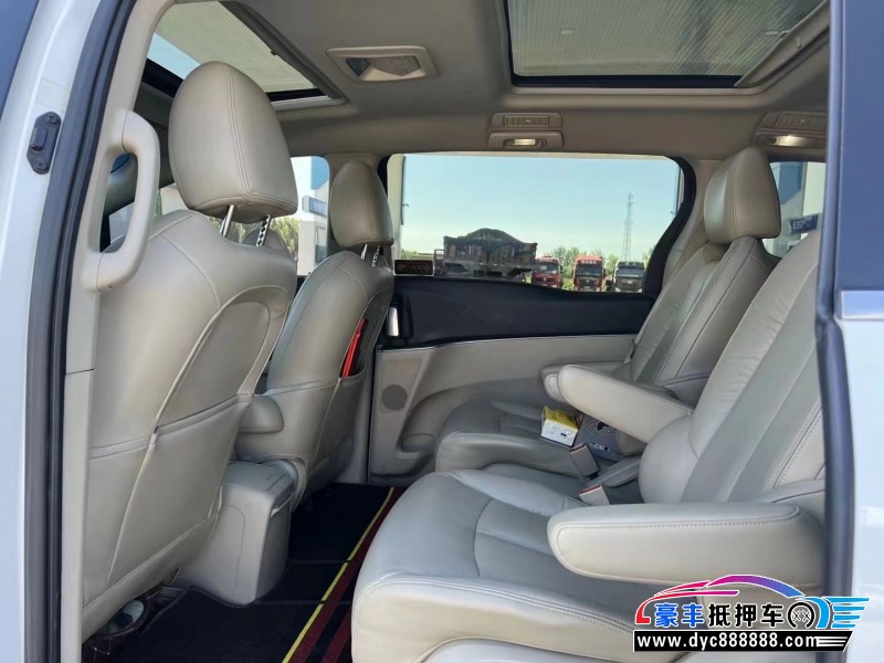 15年别克GL8MPV抵押车出售