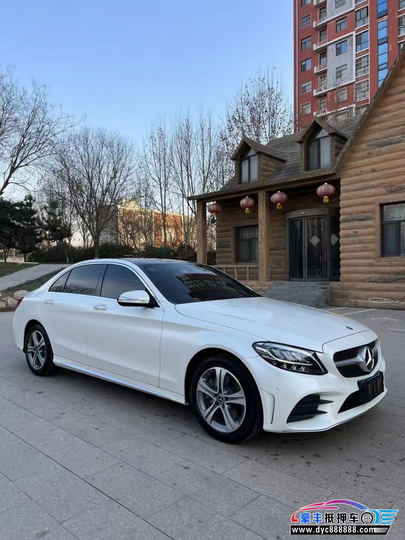 20年奔驰C轿车抵押车出售