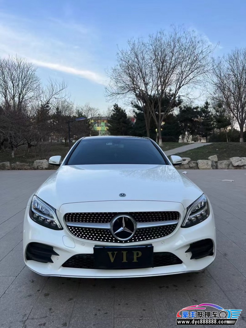 20年奔驰C轿车抵押车出售
