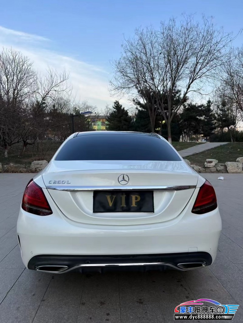 20年奔驰C轿车抵押车出售