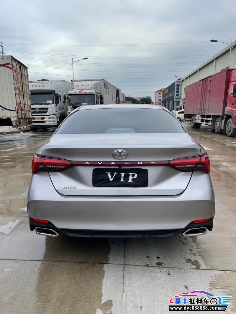 21年丰田亚洲龙轿车抵押车出售