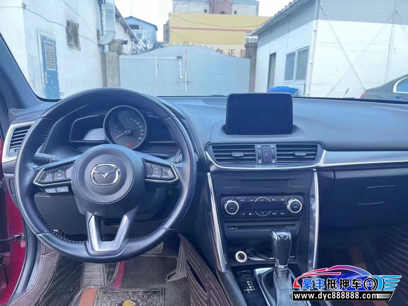 18年马自达CX-4轿车抵押车出售