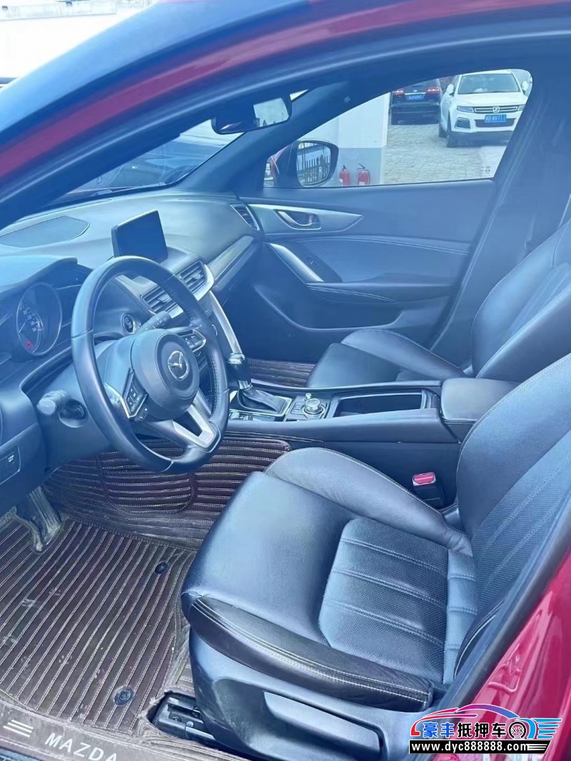 18年马自达CX-4轿车抵押车出售