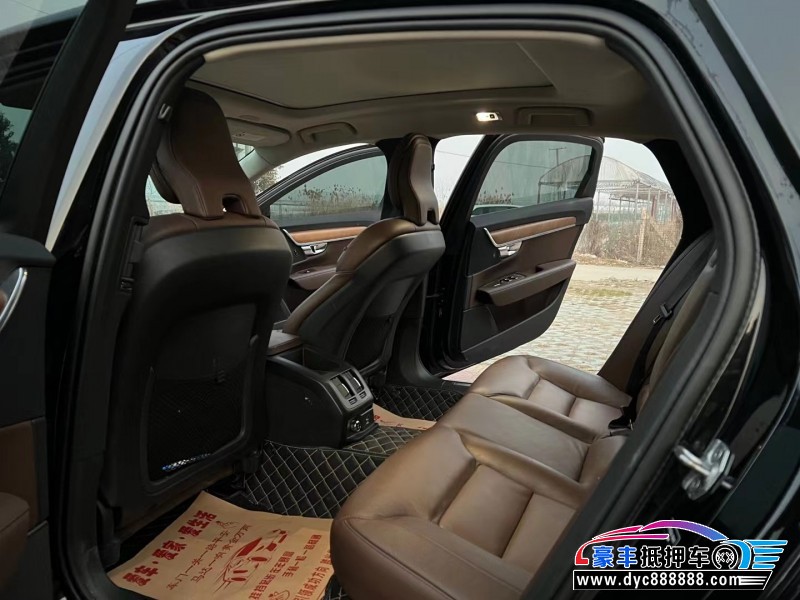 20年沃尔沃S90轿车抵押车出售