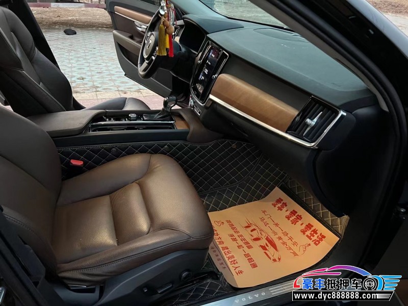 20年沃尔沃S90轿车抵押车出售