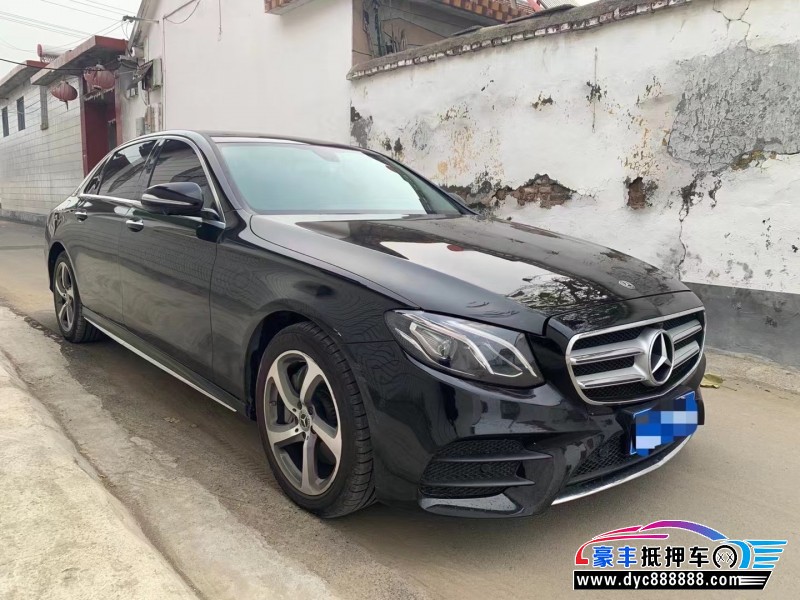 19年奔驰E轿车抵押车出售