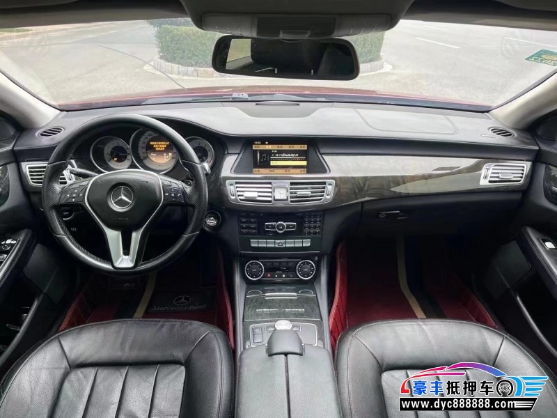 13年奔驰CLS轿车抵押车出售