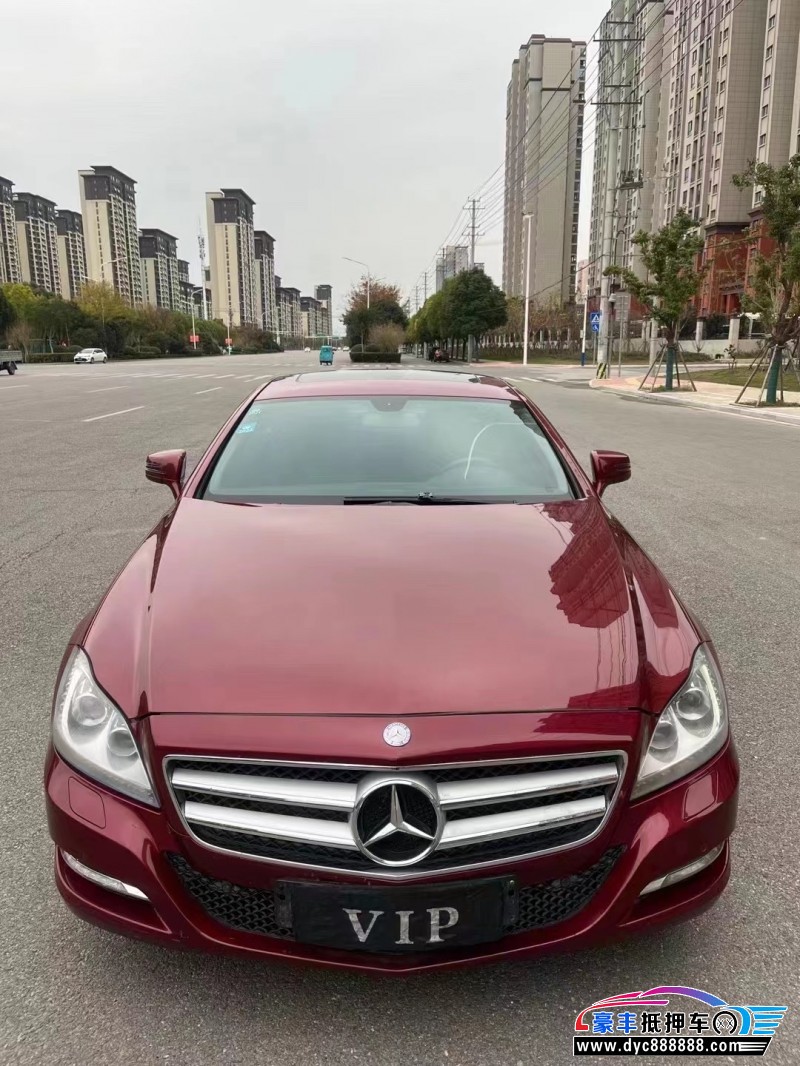 13年奔驰CLS轿车抵押车出售