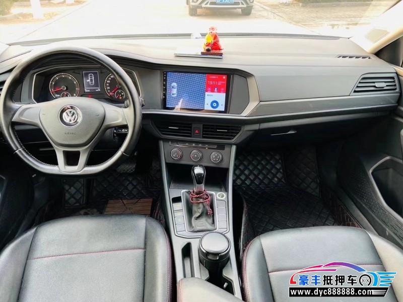 20年大众速腾轿车抵押车出售