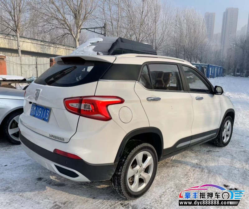 17年宝骏510轿车抵押车出售