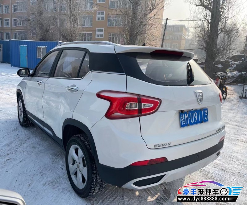 17年宝骏510轿车抵押车出售