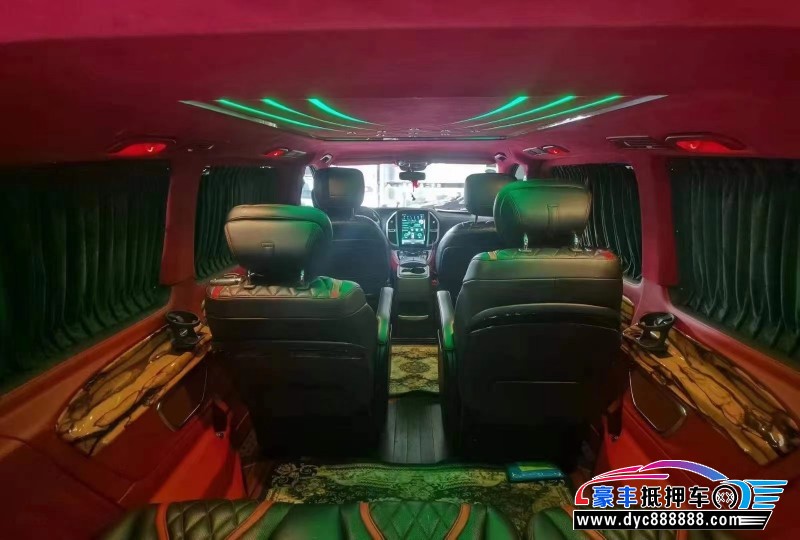 19年奔驰威霆MPV抵押车出售