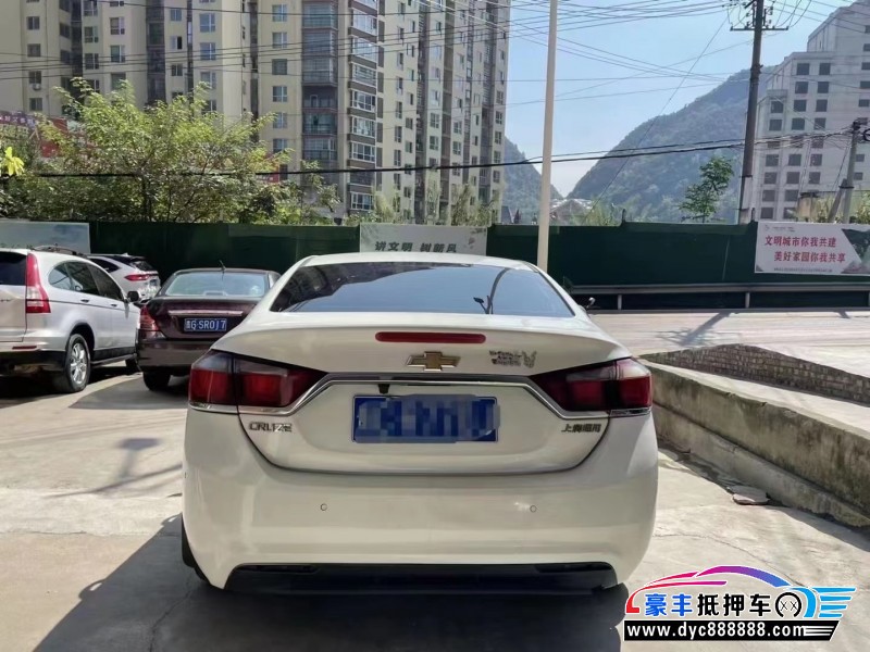 15年雪佛兰科鲁兹轿车抵押车出售