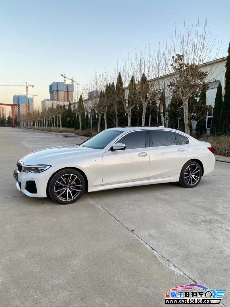 20年宝马3系轿车抵押车出售