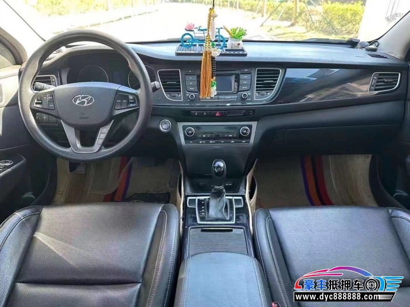 15年现代名图轿车抵押车出售