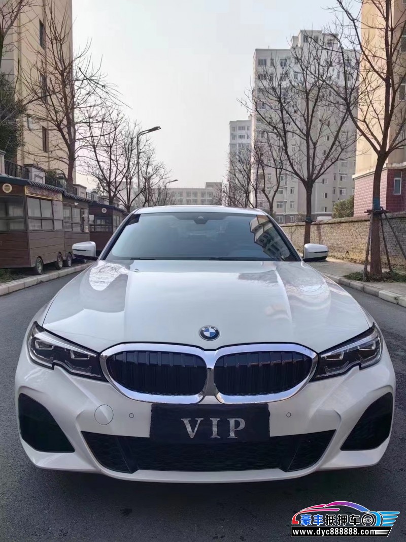 21年宝马3系轿车抵押车出售