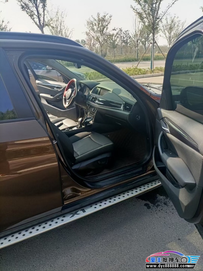 15年宝马X1SUV抵押车出售