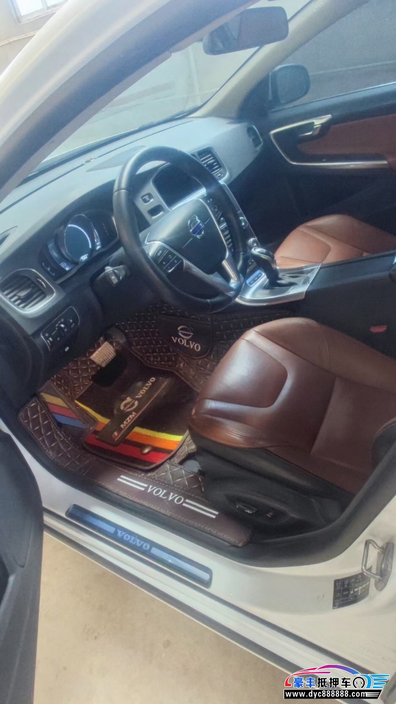 19年沃尔沃S60L轿车抵押车出售
