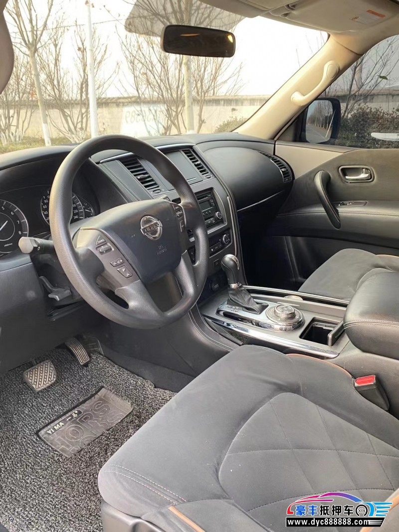 17年日产途乐SUV抵押车出售